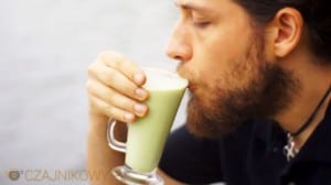 Matcha Shake, jak zrobić shake z zieloną sproszkowaną herbatą Matcha