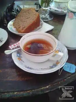 Herbata w kawiarnio-herbaciarni