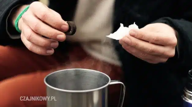 Przepis na Butter Tea: czerwona herbata pu-erh