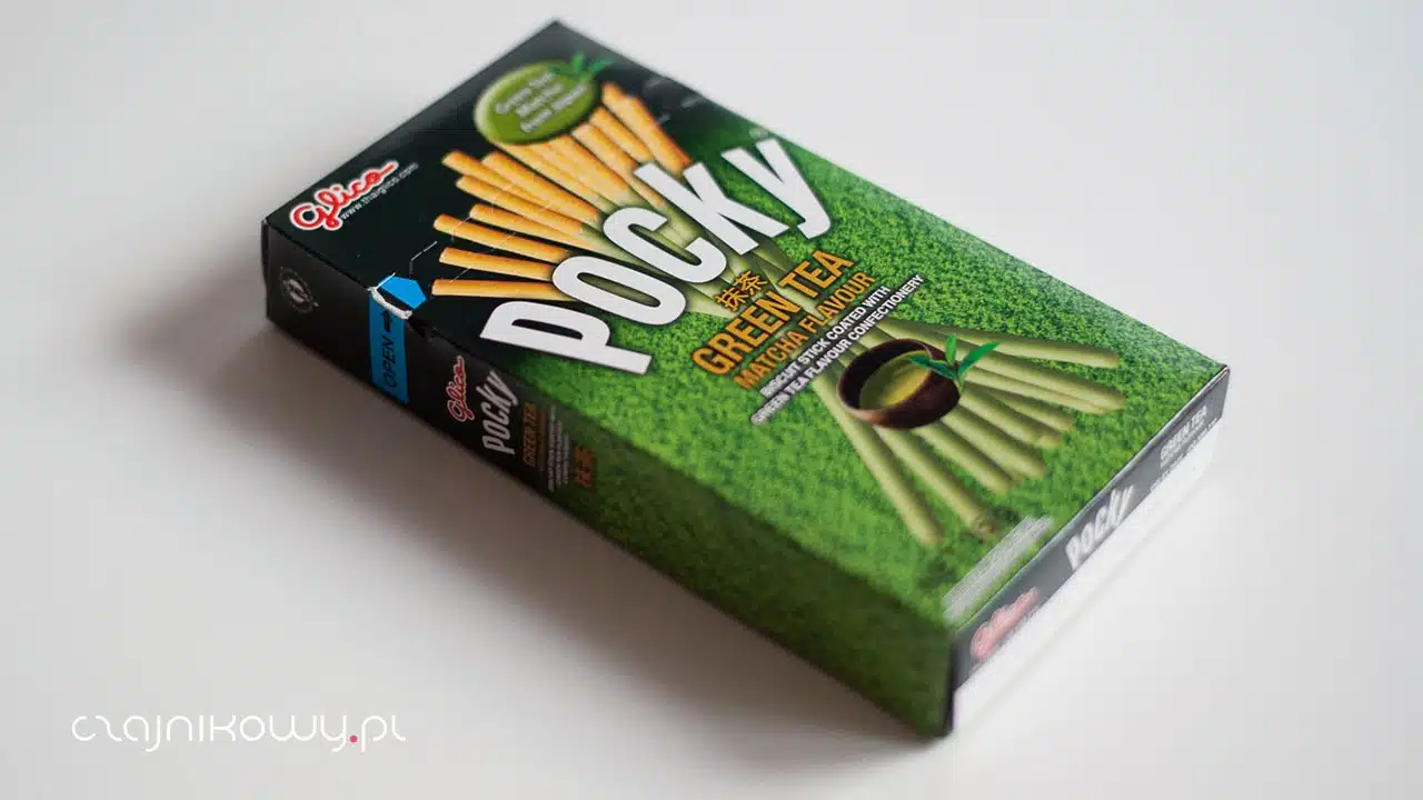 Pocky Green Tea Matcha Paluszki pszenne w polewie mlecznej Matcha, opinie