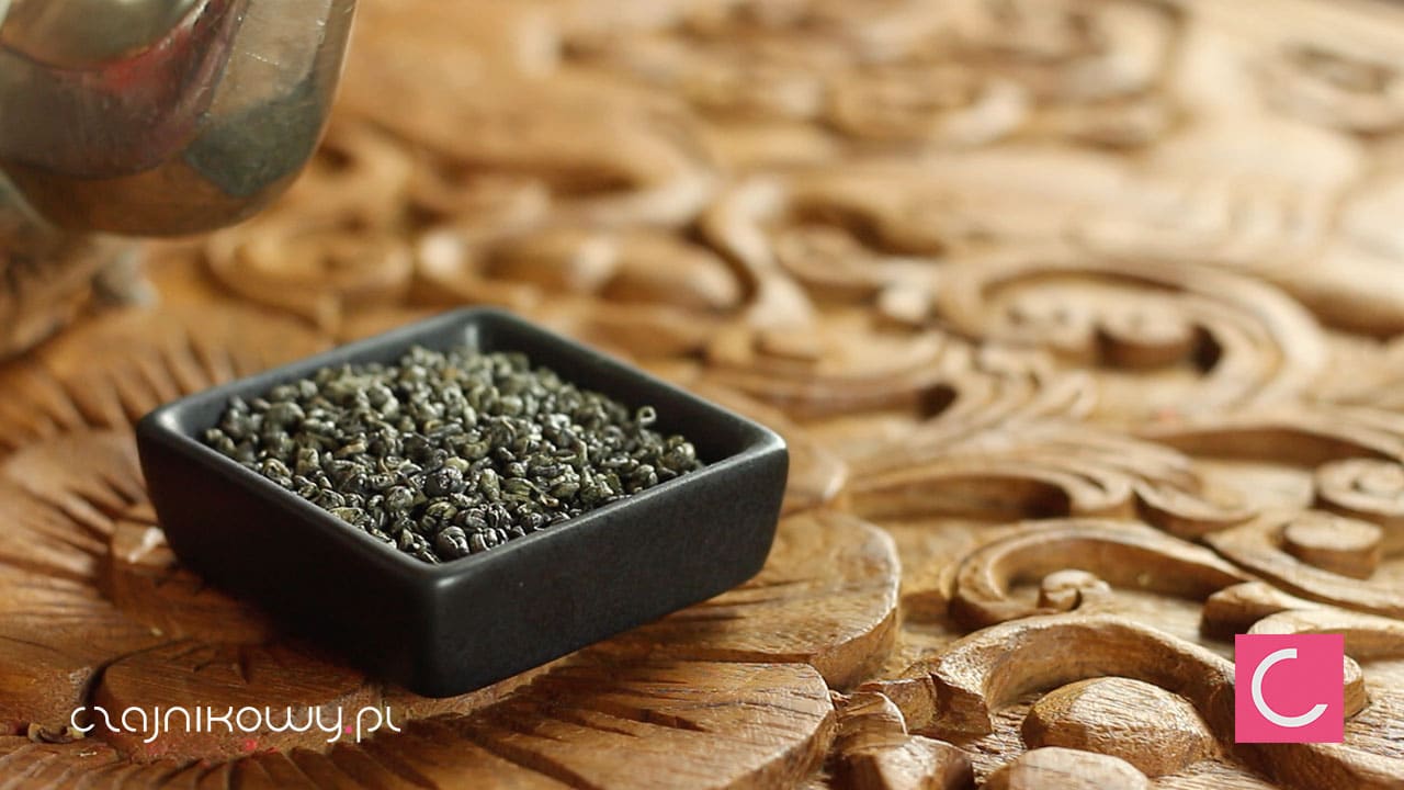 Herbata zielona z miętą. Herbata z Maroka - właściwości: gunpowder