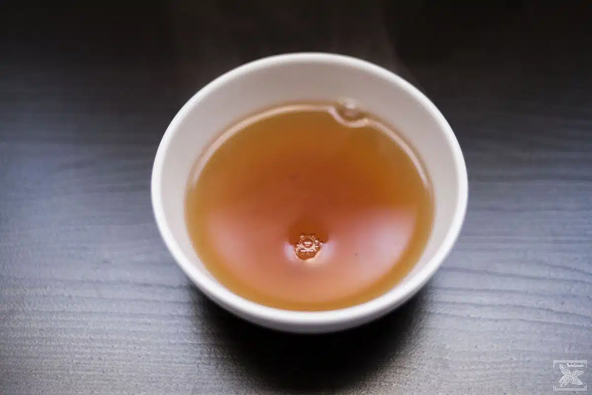 Herbata Vietnam Golden Tippy organiczna: drugie parzenie