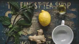 Lebu Cha - przepis na herbatę z cytryną i solą po indyjsku