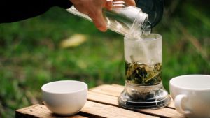 Jak zrobić herbatę z liści kawy?