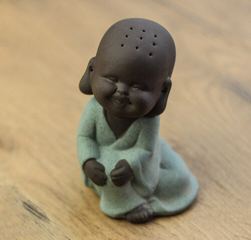 Figurka chłopca do Gong Fu Cha, gadżet herbaciany 9,5cm