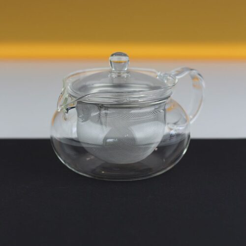 Czajnik szklany do herbaty Hario z ogromnym sitkiem 450ml