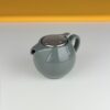 Czajnik do herbaty szary Grey otwierany Sara 600ml – klasyczny minimalizm i wygoda parzenia