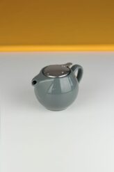 Czajnik do herbaty szary Grey otwierany Sara 600ml – klasyczny minimalizm i wygoda parzenia