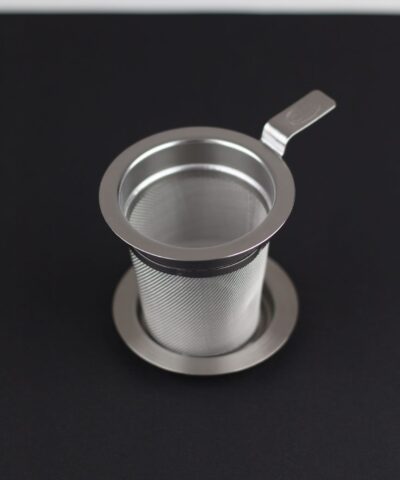 Zaparzacz sitko do herbaty metalowy z podstawką: uniwersalne użycie