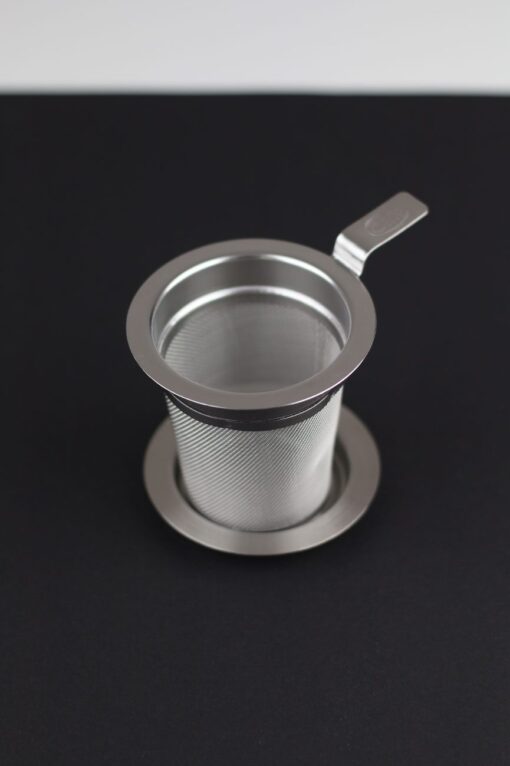 Zaparzacz sitko do herbaty metalowy z podstawką: uniwersalne użycie
