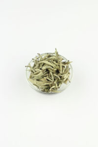 Herbata biała Yin Zhen 2025 Old Tree Yunnan Silver Needle 20g – wiosenne srebrne igły