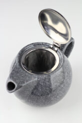 Czajnik do herbaty Sara Grey Glaze 600ml – ciemna reaktywna glazura i ponadczasowa forma